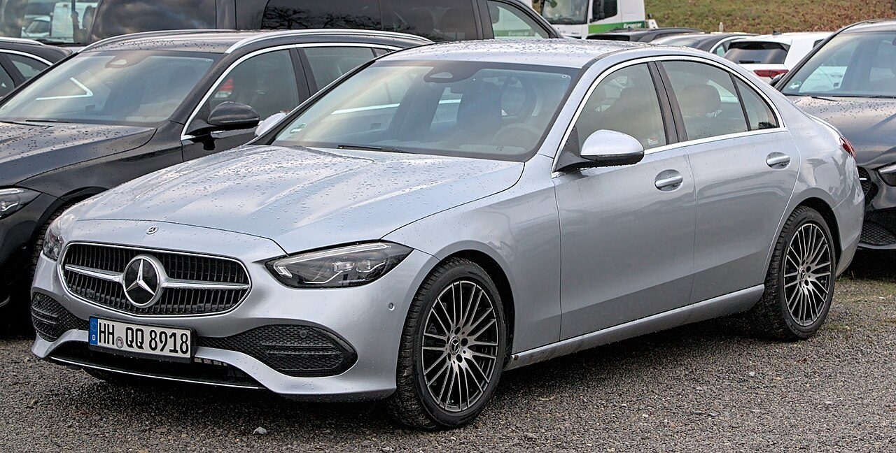 Mercedes-Benz C300 4MATIC