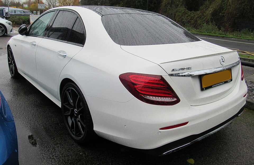 E200 Avantgarde